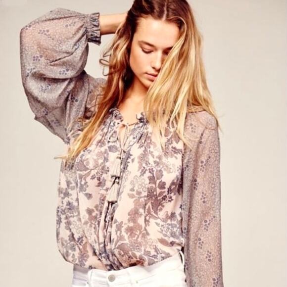 FREE PEOPLE Tassel Top Neutral Cream Floral Blouse Top Shirt – Small - Picture 13 of 13